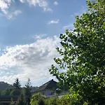 Stilvolle Fuer 6 Personen - Mit Riesiger Dachterrasse Daire Haigerloch