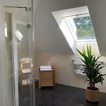 Stilvolle Fuer 6 Personen - Mit Riesiger Dachterrasse *