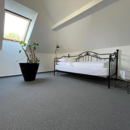 Apartment Stilvolle Für Bis Zu 5 Personen - Mit Riesiger Dachterrasse