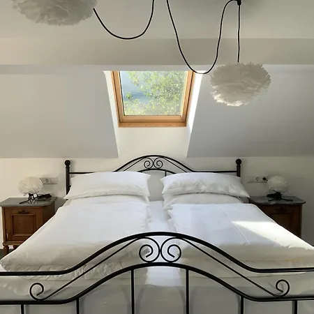 Stilvolle Für Bis Zu 5 Personen - Mit Riesiger Dachterrasse Apartment