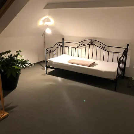 Stilvolle Für Bis Zu 5 Personen - Mit Riesiger Dachterrasse