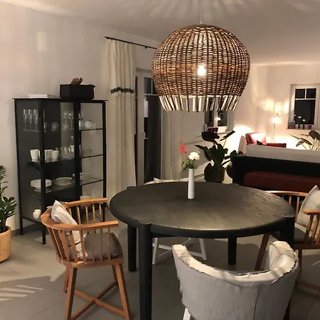 Apartment Stilvolle Für Bis Zu 5 Personen - Mit Riesiger Dachterrasse